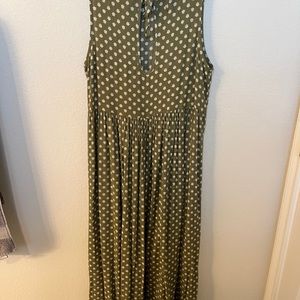 CJLA Kyndalll Dress in Olive